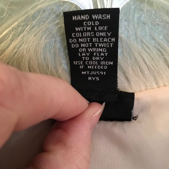 Rue 21 Faux Fur Sweater Vest - Picture 4 of 5